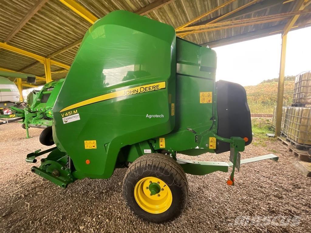 John Deere V451M Rundballe-pressere