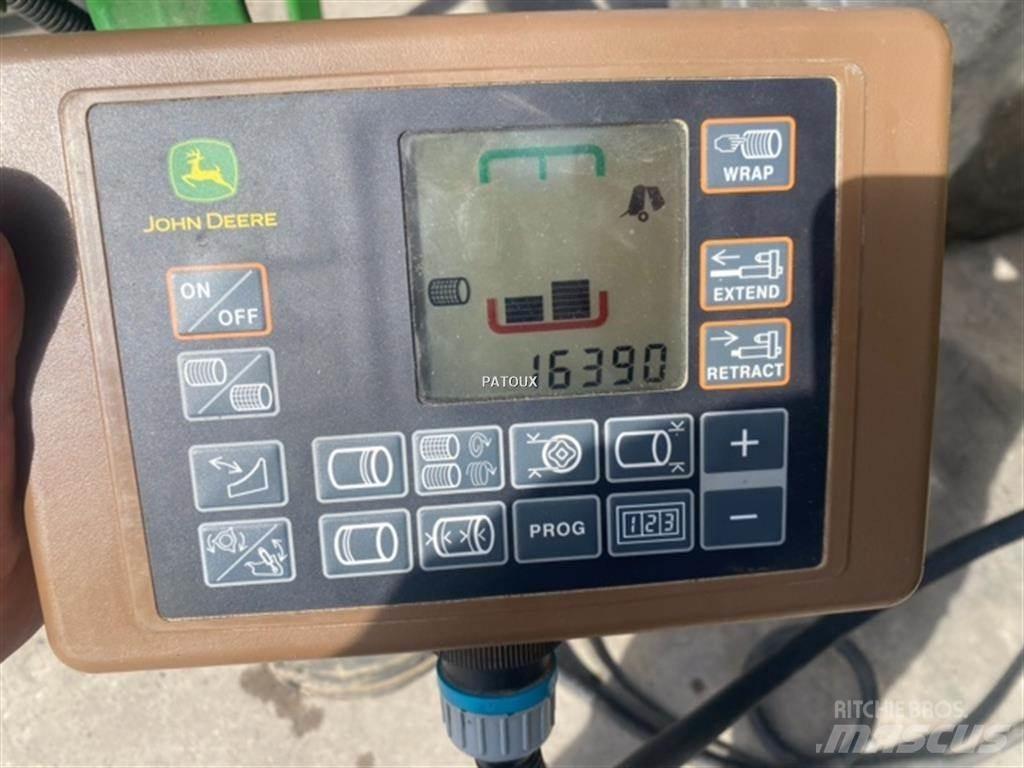 John Deere V461M Rundballe-pressere