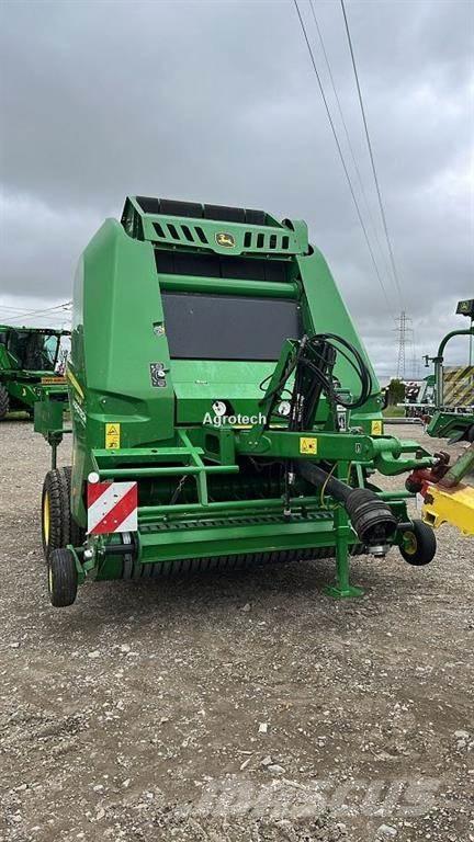 John Deere V461M Rundballe-pressere