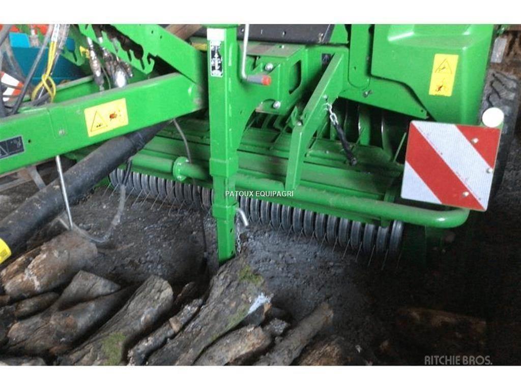 John Deere V461M Rundballe-pressere