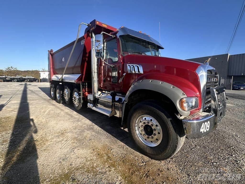 Mack GR104FR Lastbiler med tip