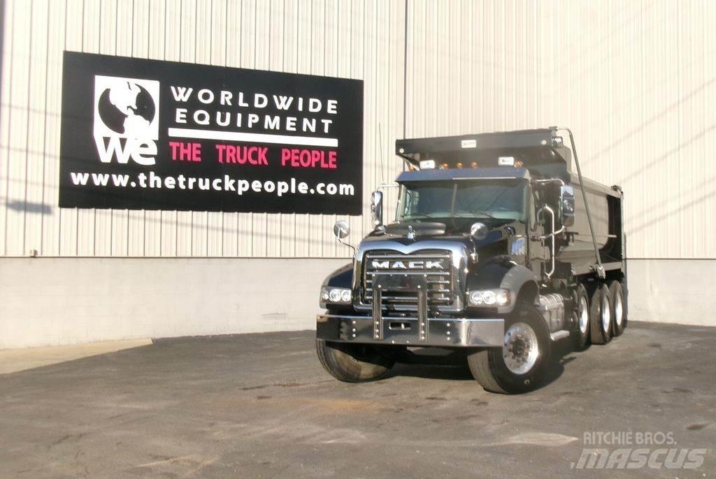 Mack GR64F Lastbiler med tip