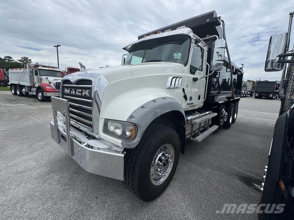 Mack Granite Lastbiler med tip