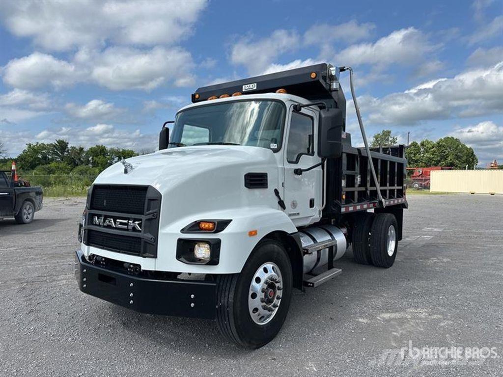 Mack MD6 Lastbiler med tip