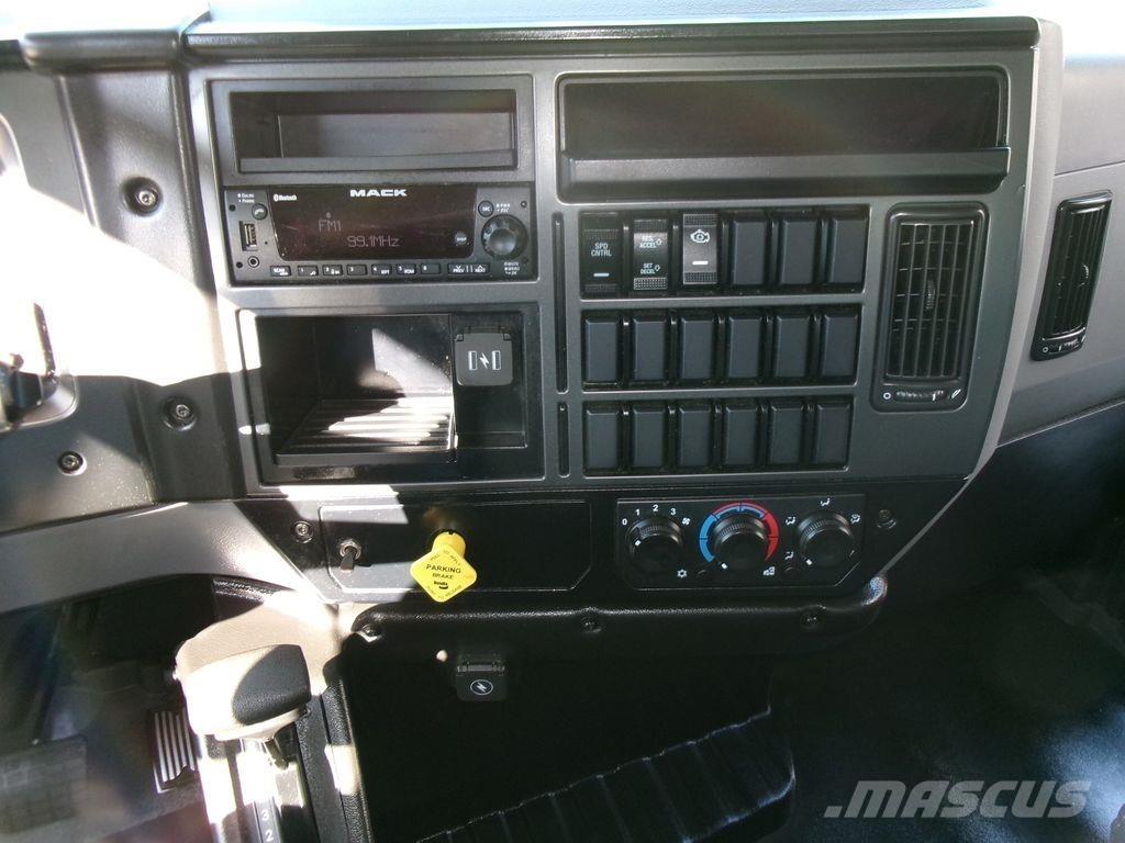 Mack MD6 Fast kasse