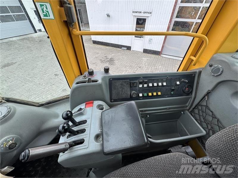 Volvo L 110 E Læssemaskiner på hjul