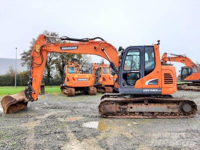 Doosan DX140LCR5 Gravemaskiner på larvebånd