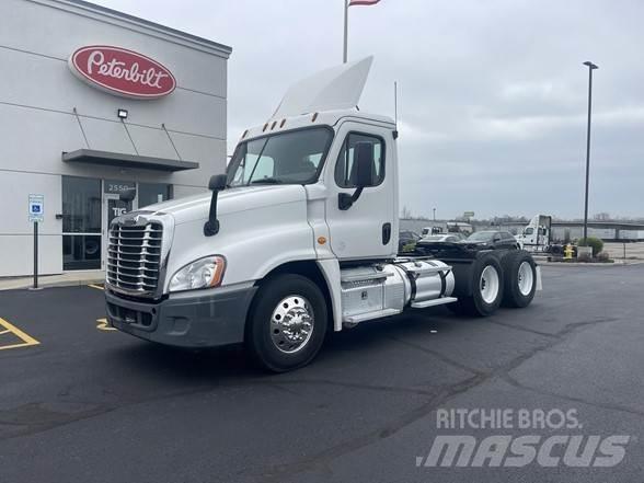 Freightliner CASCADIA 116 Trækkere