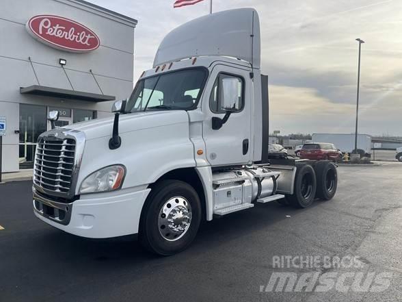 Freightliner CASCADIA 125 Trækkere