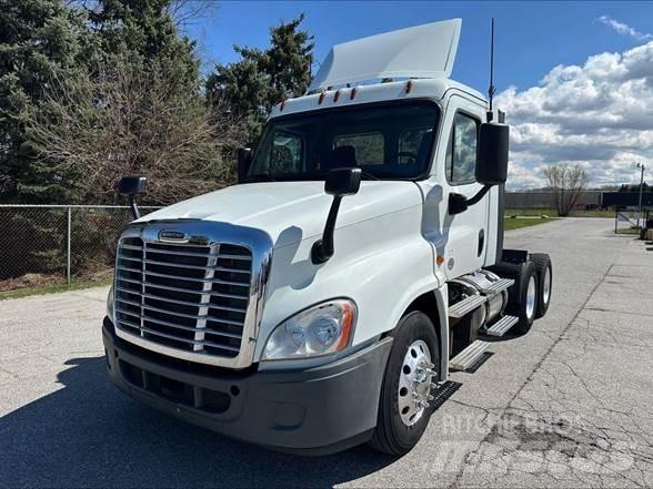 Freightliner CASCADIA 125 Trækkere