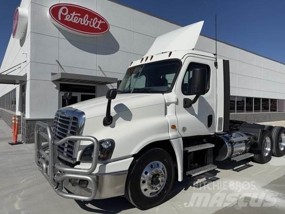 Freightliner CASCADIA 125 Trækkere