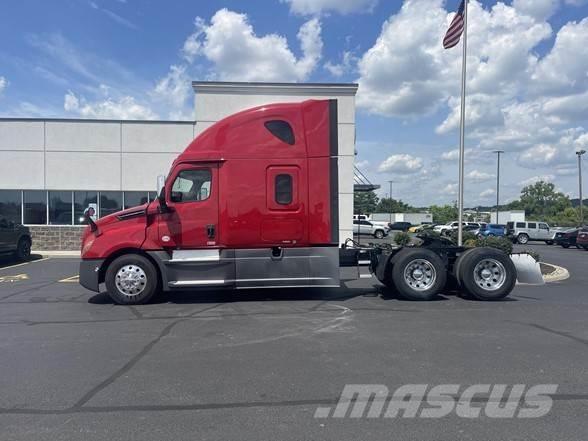 Freightliner CASCADIA 126 Trækkere