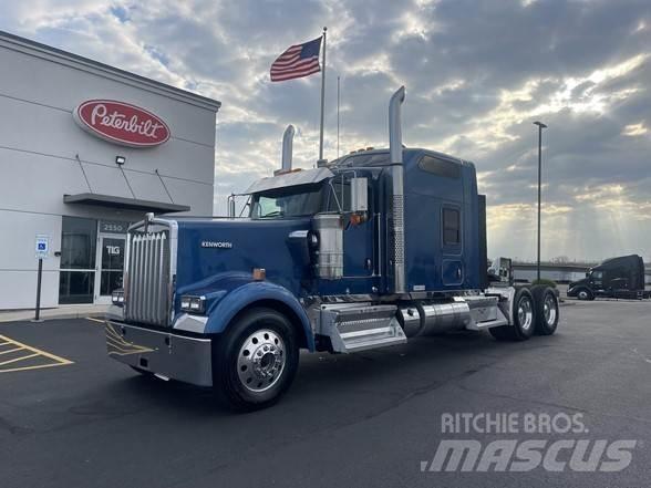Kenworth W900 Trækkere
