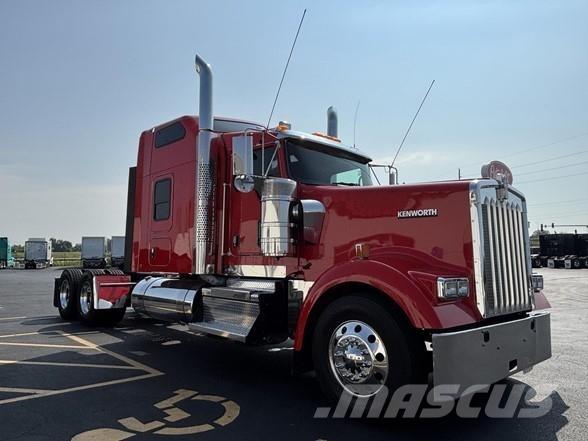 Kenworth W900 Trækkere