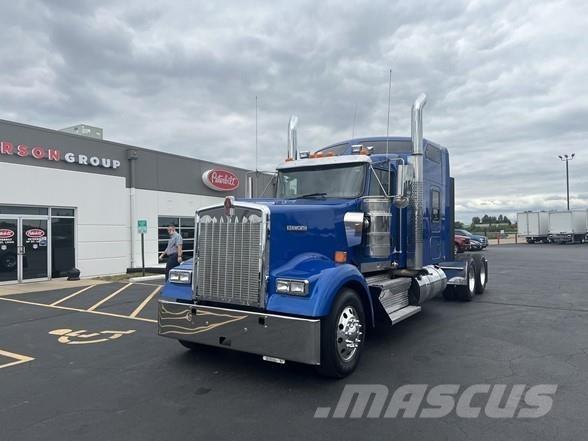 Kenworth W900 Trækkere