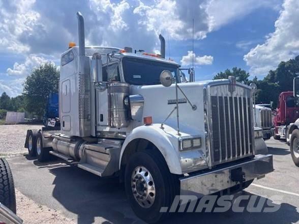 Kenworth W900B Trækkere