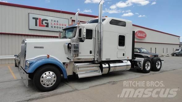 Kenworth W900L Trækkere