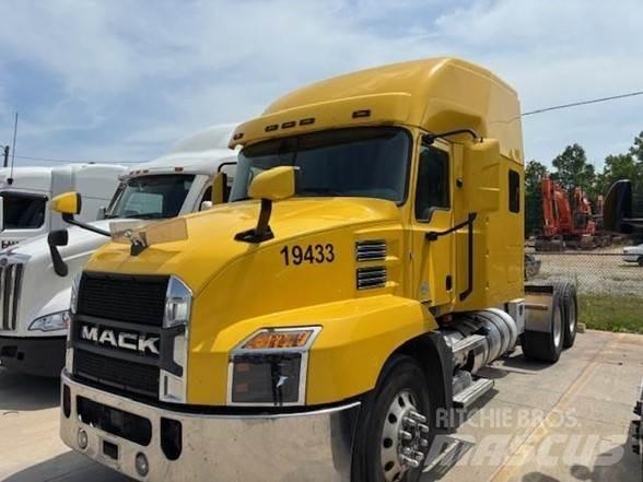 Mack ANTHEM 64T Trækkere