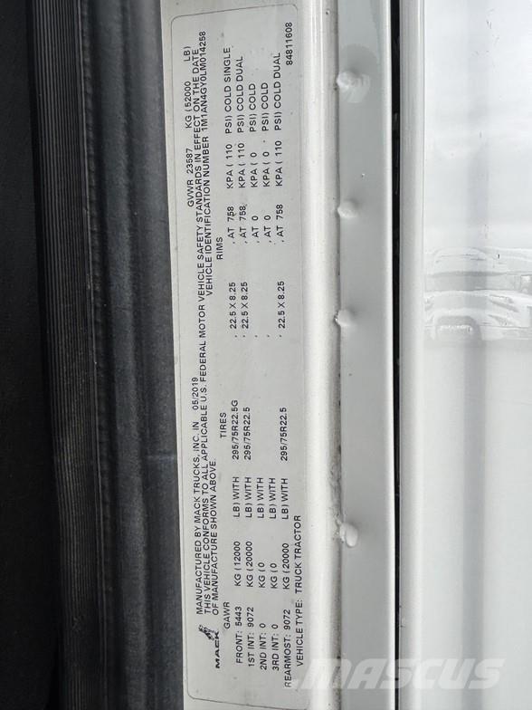 Mack ANTHEM 64T Trækkere