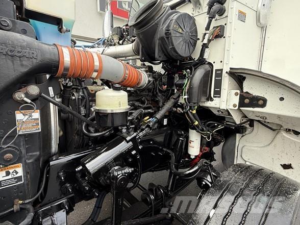 Peterbilt 337 Trækkere