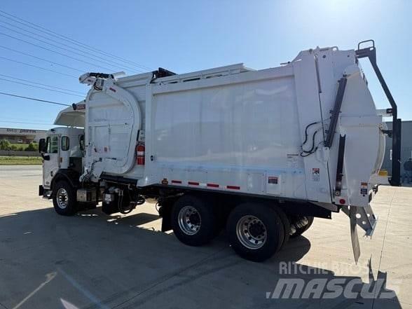 Peterbilt 520 Renovationslastbiler
