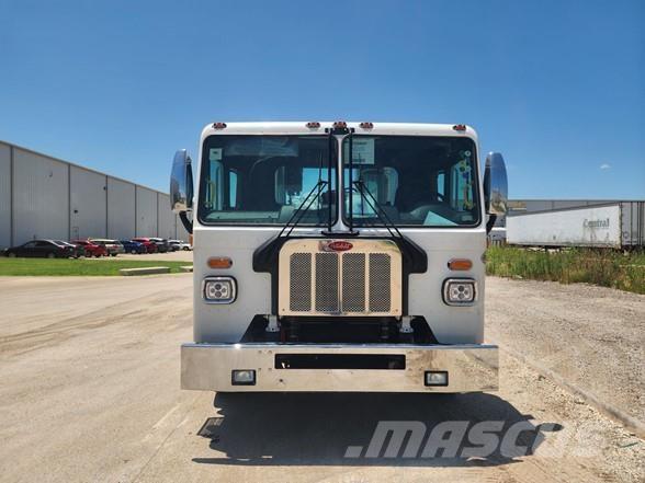 Peterbilt 520 Renovationslastbiler