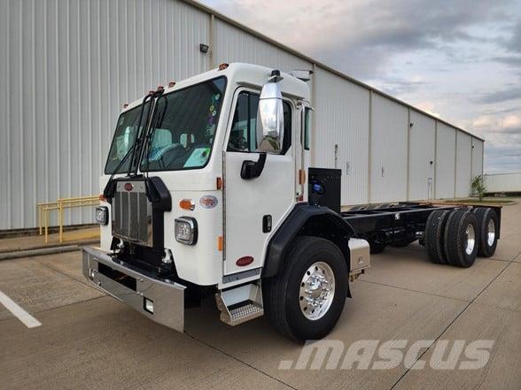 Peterbilt 520 Renovationslastbiler