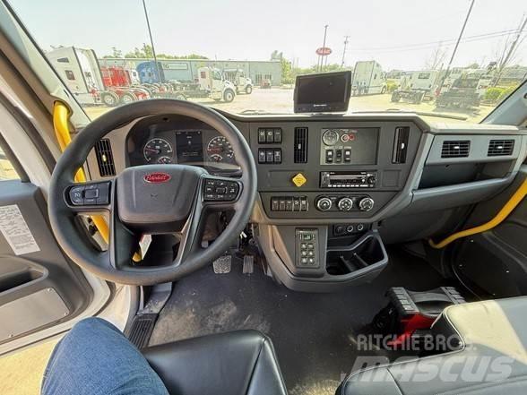 Peterbilt 537 Renovationslastbiler