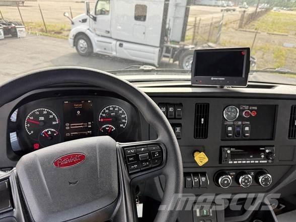 Peterbilt 537 Renovationslastbiler