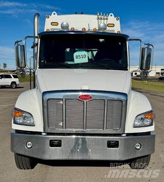 Peterbilt 548 Renovationslastbiler