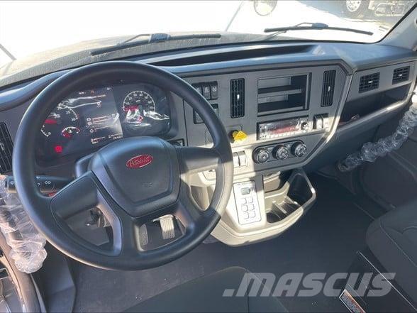 Peterbilt 548 Chassis