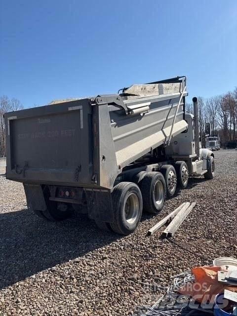 Peterbilt 567 Lastbiler med tip