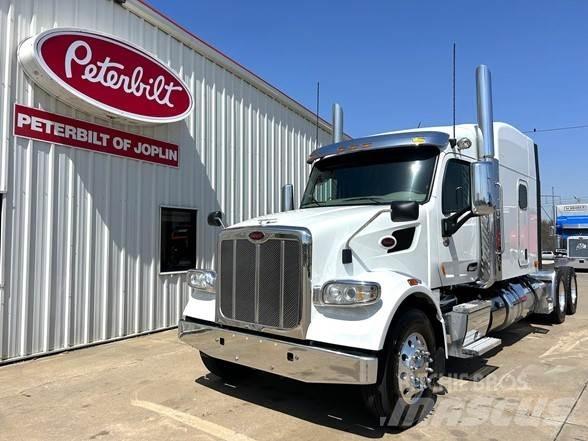 Peterbilt 567 Trækkere