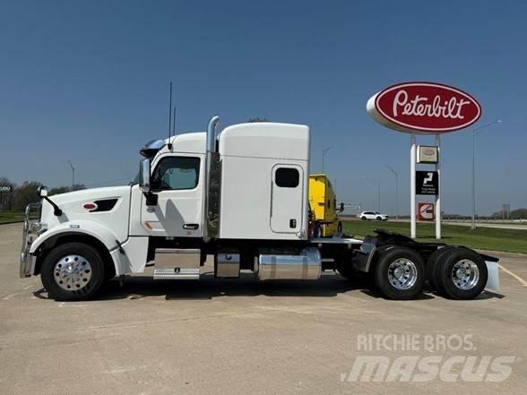 Peterbilt 567 Trækkere