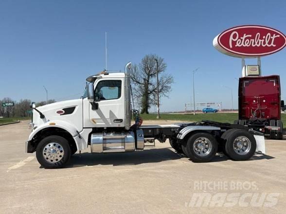 Peterbilt 567 Trækkere
