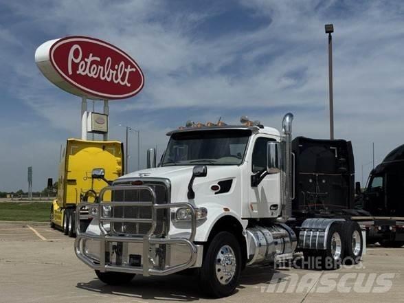 Peterbilt 567 Trækkere