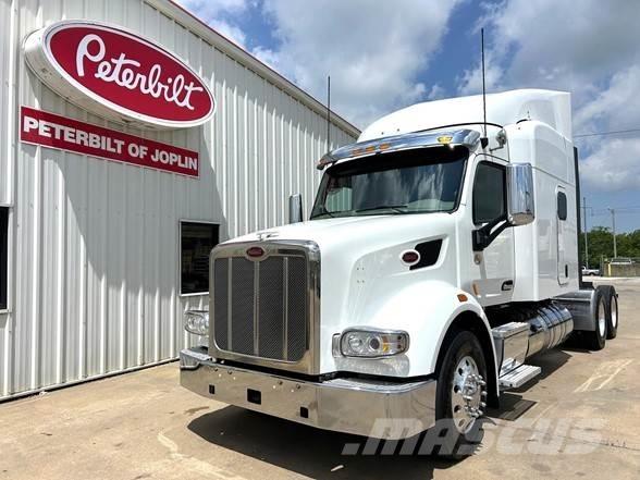 Peterbilt 567 Trækkere