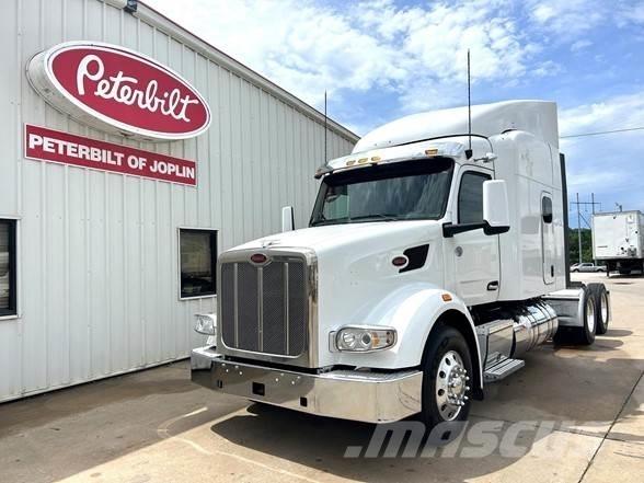 Peterbilt 567 Trækkere