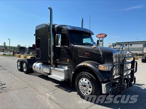 Peterbilt 567 Trækkere