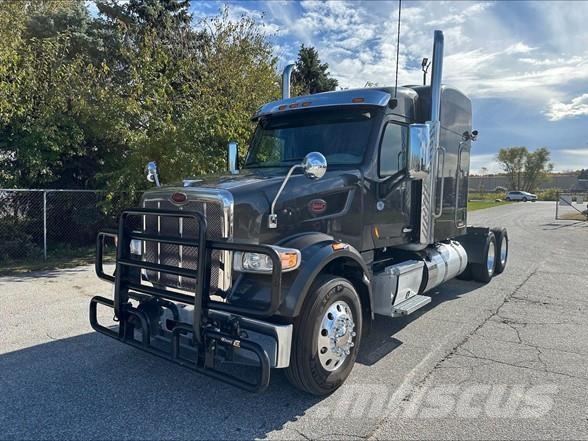Peterbilt 567 Trækkere