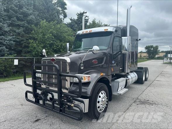 Peterbilt 567 Trækkere