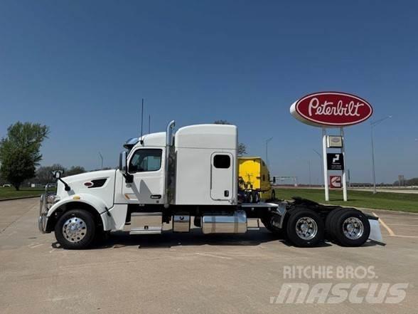 Peterbilt 567 Trækkere
