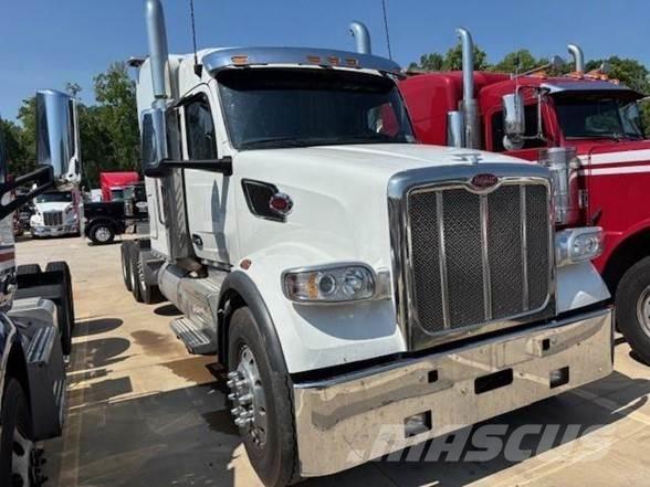 Peterbilt 567 Trækkere