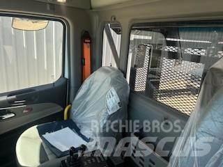 Peterbilt 567 Renovationslastbiler