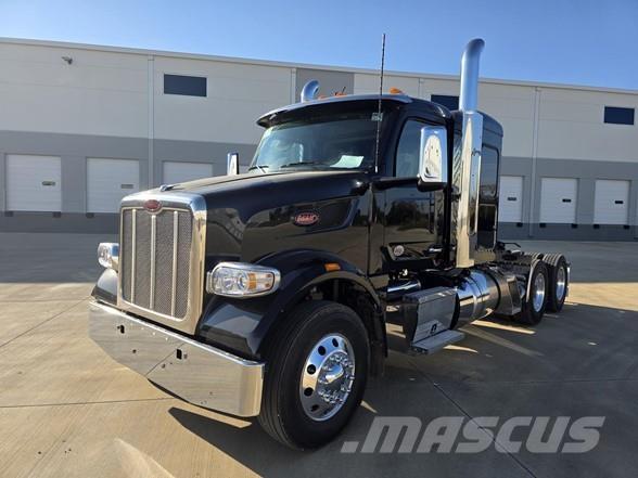 Peterbilt 567 Trækkere