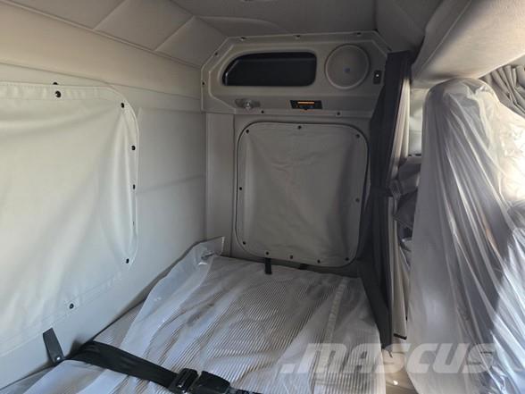 Peterbilt 567 Trækkere