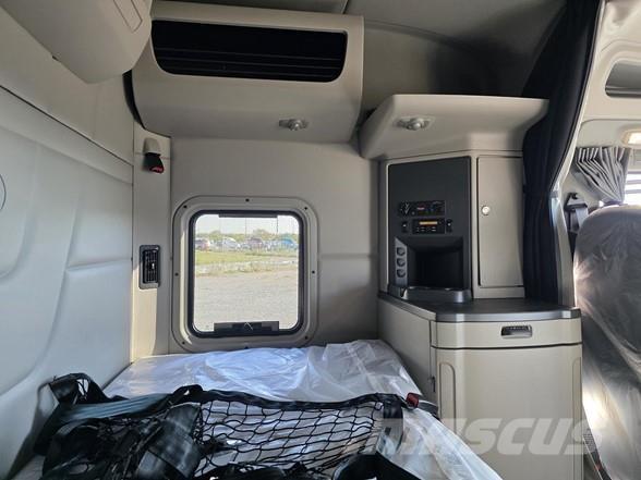 Peterbilt 567 Trækkere