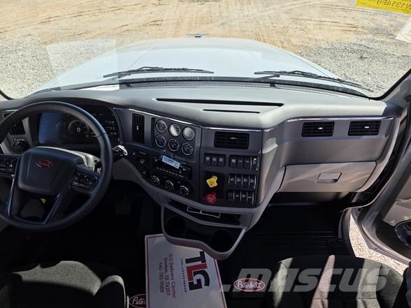 Peterbilt 567 Trækkere