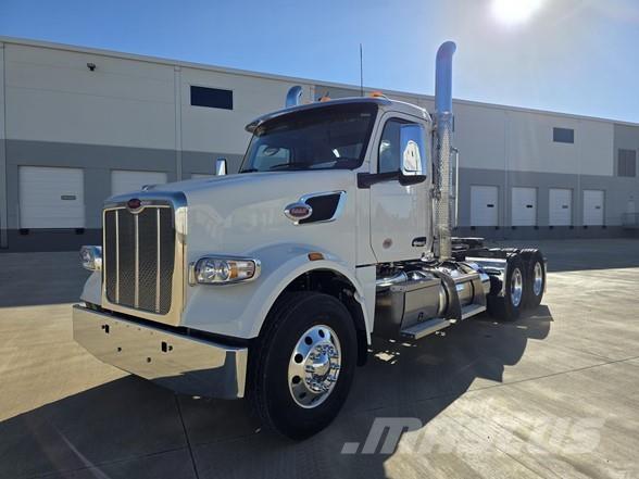 Peterbilt 567 Trækkere