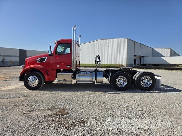 Peterbilt 567 Trækkere